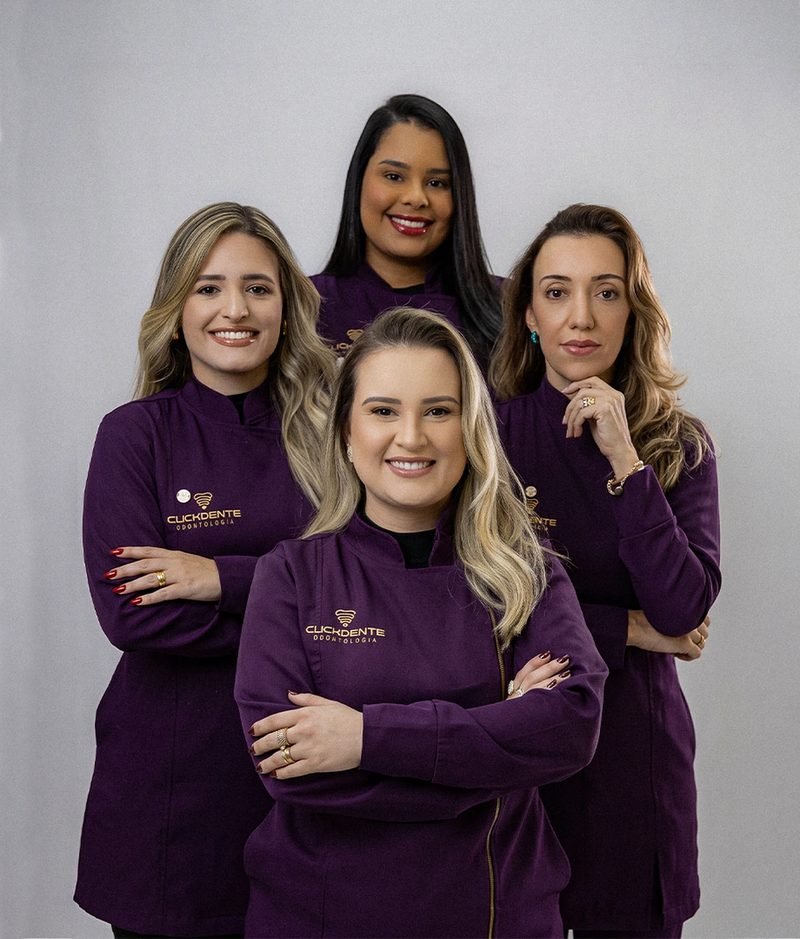 Equipe Click Dente - clínica odontológica em Governador Valadares